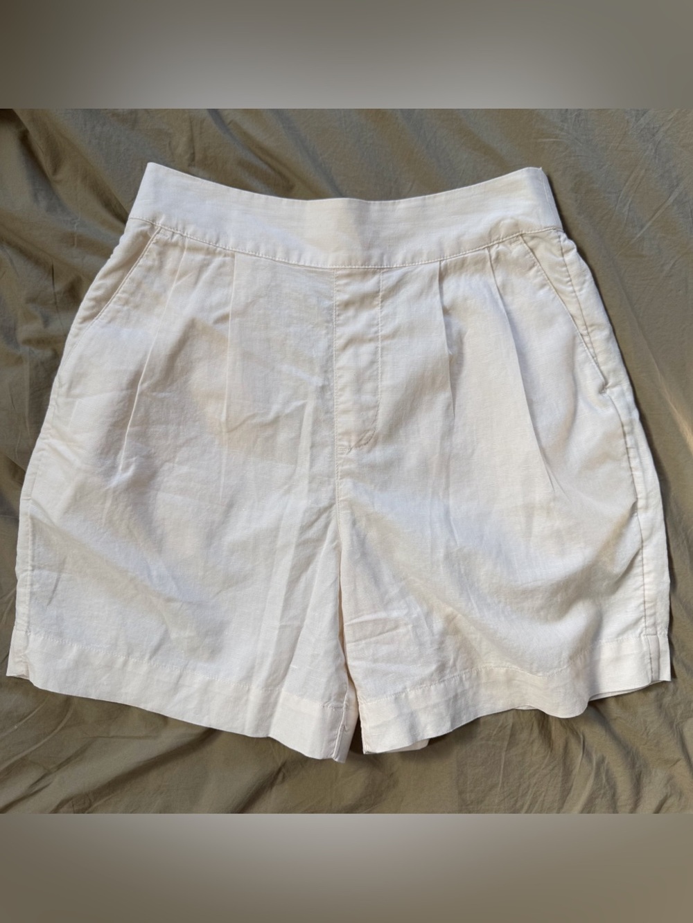 Pact Linen Women’s Shorts Size Small